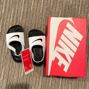 Baby shoes brand new